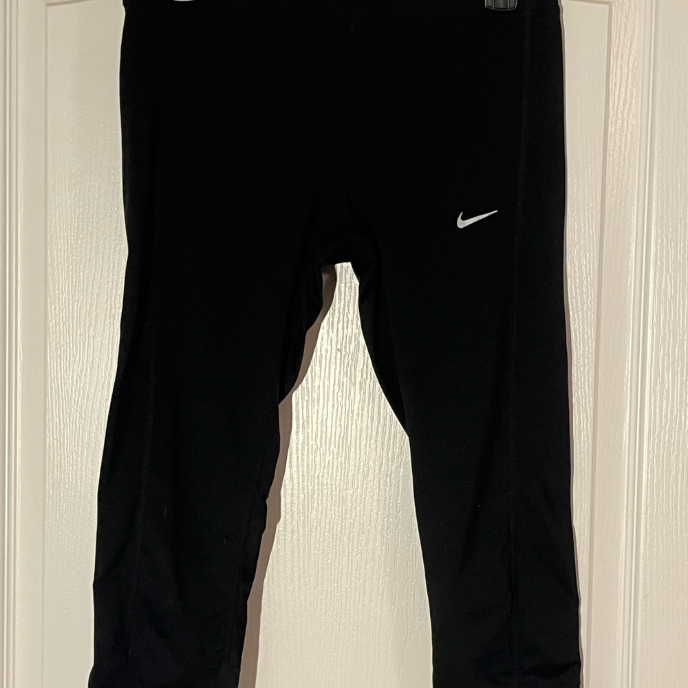 Nike Black Active Capri Leggings